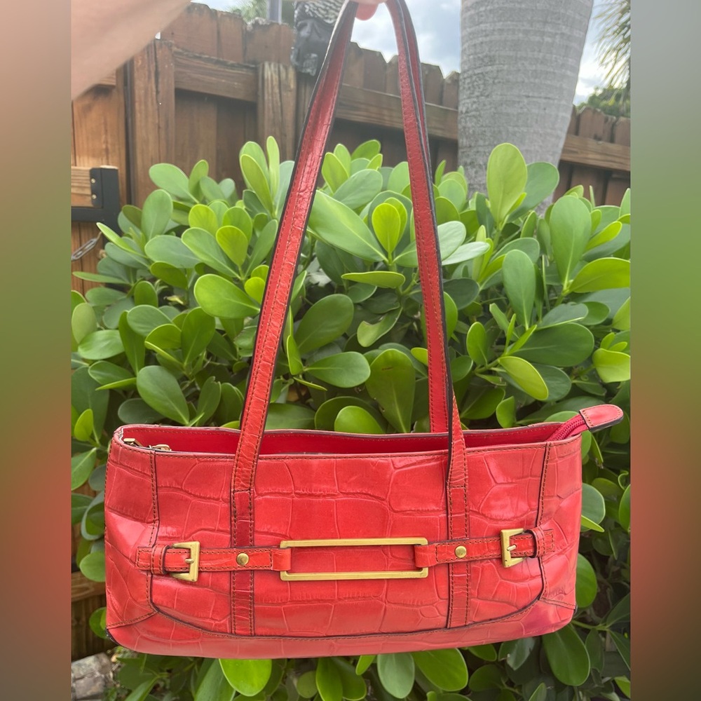 Maxx New York Croc Embossed Coral Leather Shoulder Bag